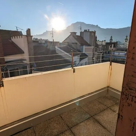 Appartement Le Claude Yourhosthelper Grenoble