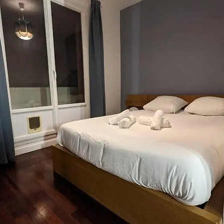 Le Claude Yourhosthelper Appartement